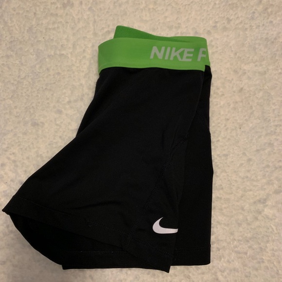 Nike pro spandex - Picture 2 of 2